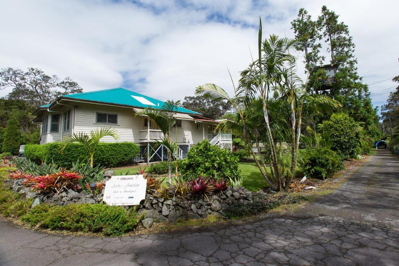 Aloha Junction Guest House - 5 Min From Hawaii Volcanoes National Park ภายนอก รูปภาพ